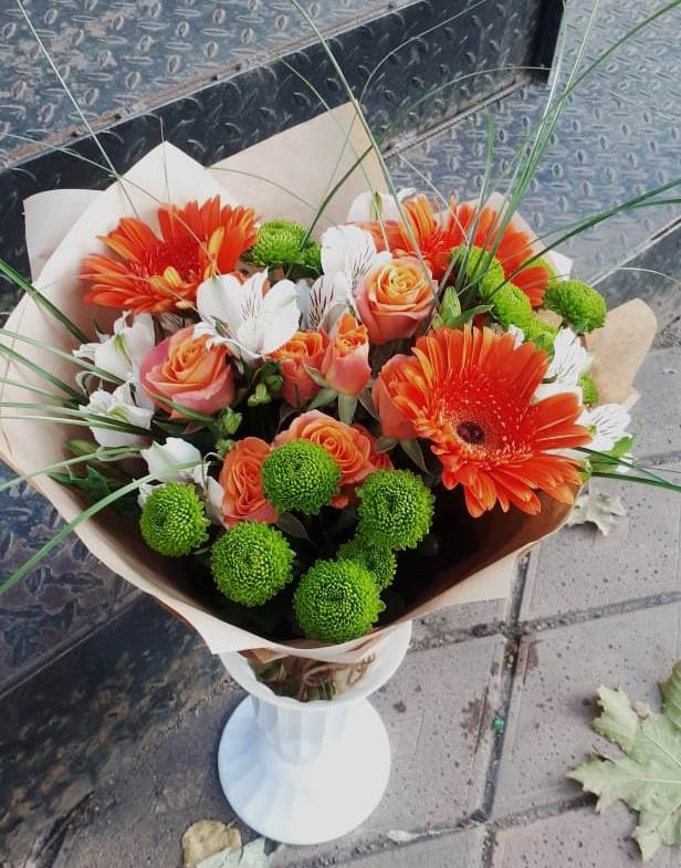 Букет цветов из: Герберы, Хризантемы, Альстромерии и Розы в Елань-Коленовский