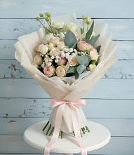 Букет цветов из:  Розы и Лизиантусы #REPLACE_PRED# Елань-Коленовский