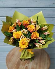 Букет цветов из:  Альстромерии и Розы в Елань-Коленовский