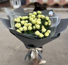 Букет Белые кустовые розы Солинеро в Елань-Коленовский