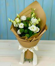 Букет цветов из:  Хризантемы и Лизиантусы #REPLACE_PRED# Елань-Коленовский