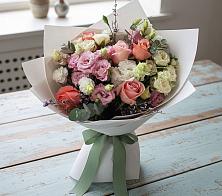 Букет цветов из:  Розы, Лизиантусы и Гвоздики #REPLACE_PRED# Елань-Коленовский