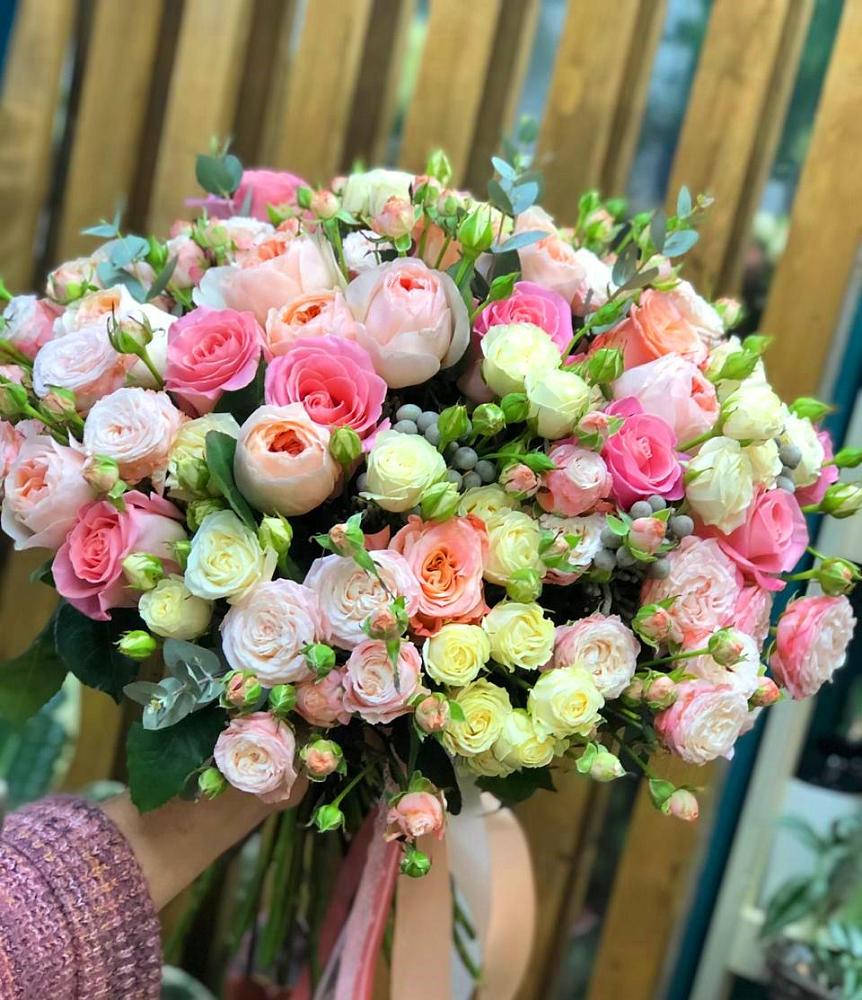 Букет цветов из: Розы в Елань-Коленовский